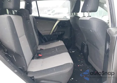 2015 Toyota Rav4 Le z USA, uszkodzony, nr VIN JTMBFREV8FD170575